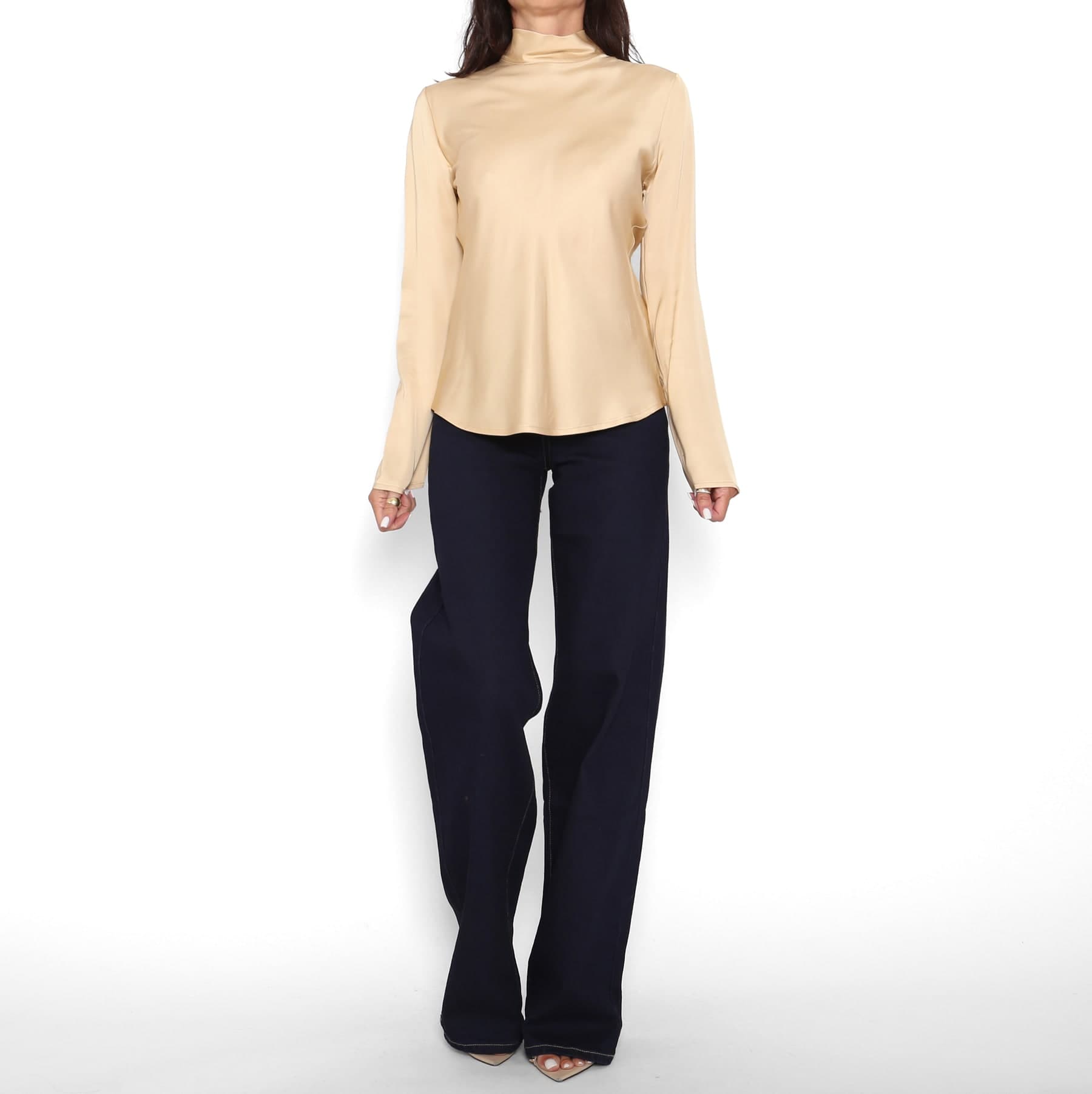 Blusa Cuello Alto Dorada — foto 3