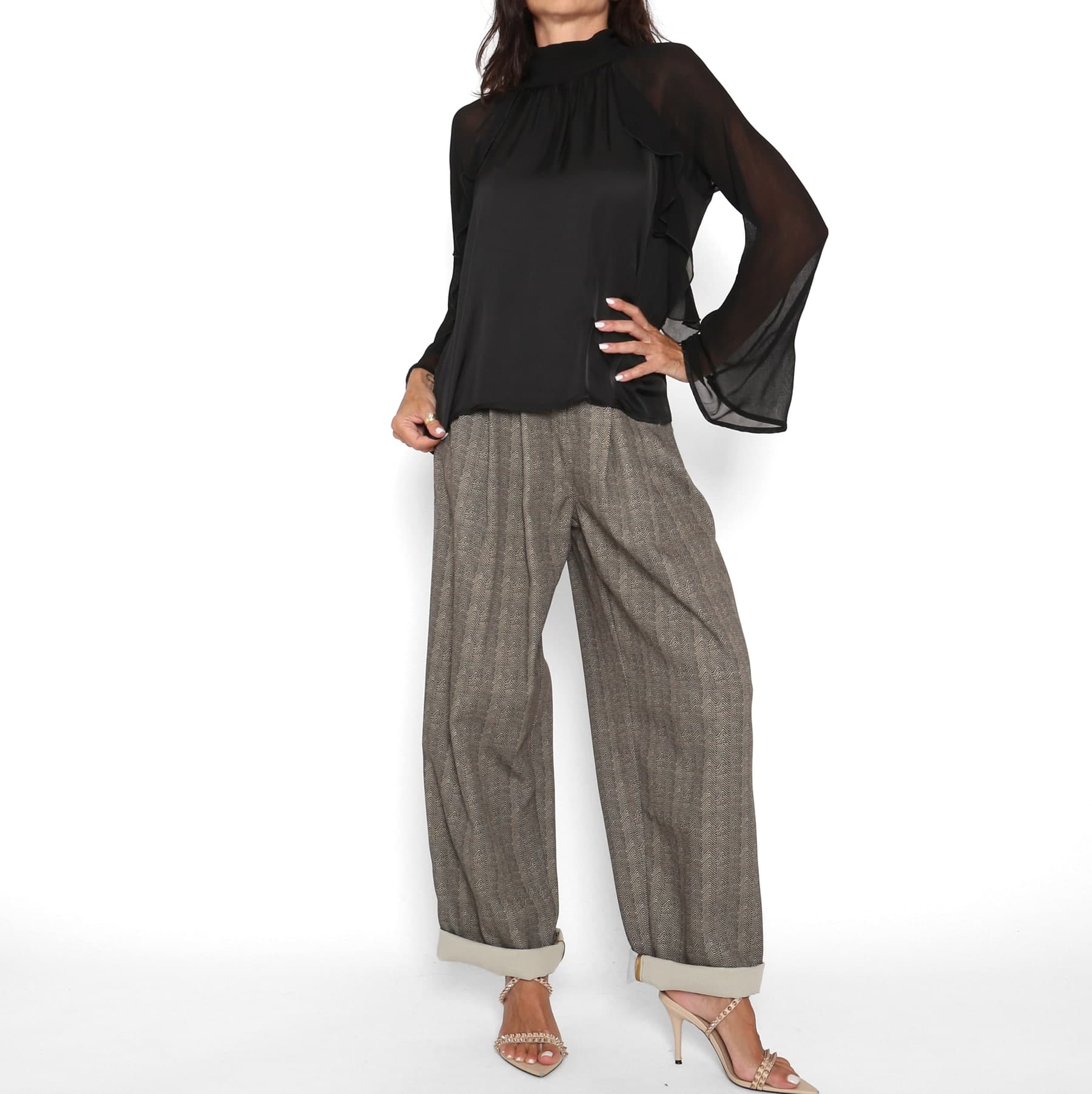 Blusa Volantes Negra — foto 3