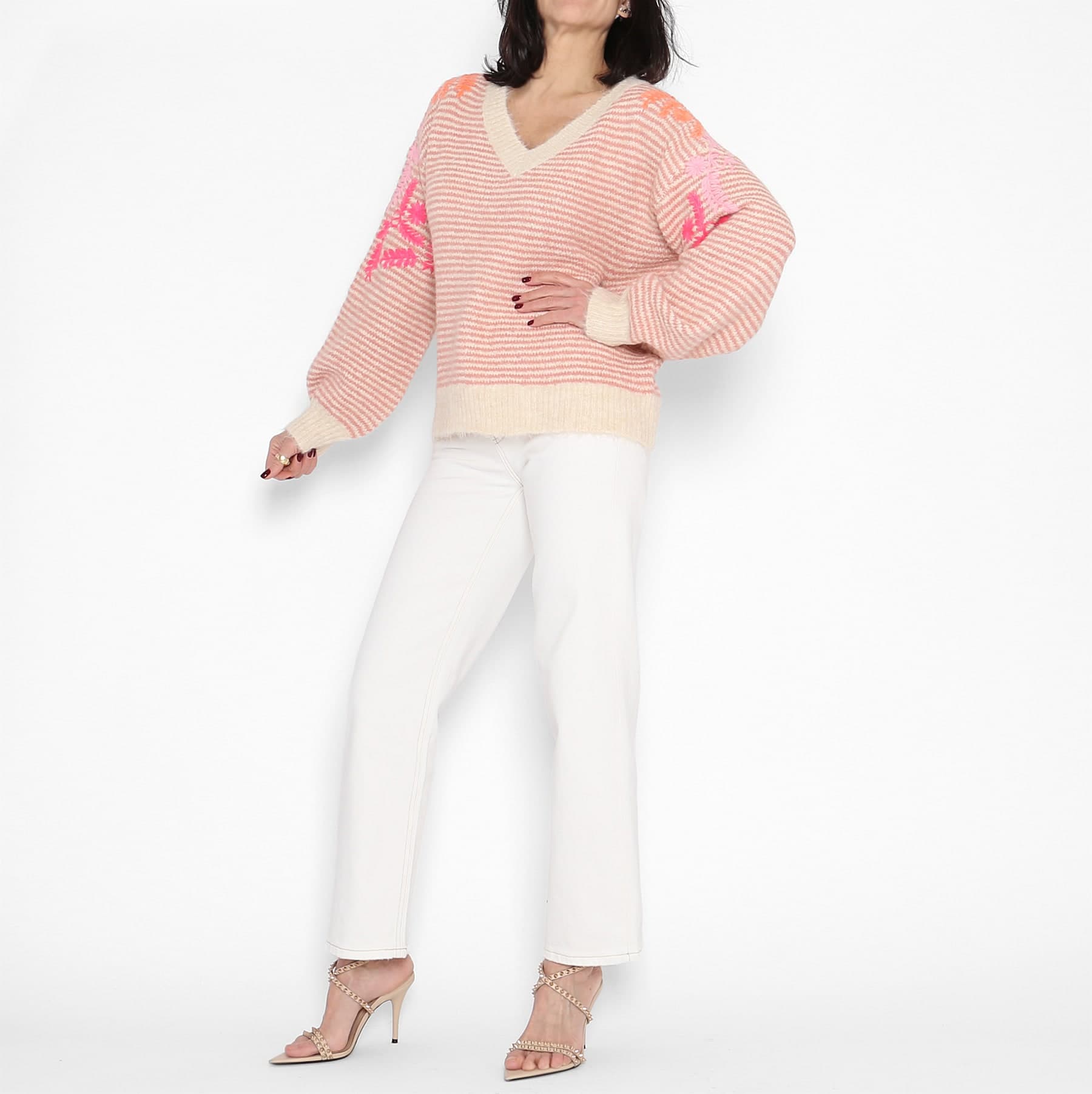 Jersey Bordados Rosa - Crema — foto 3