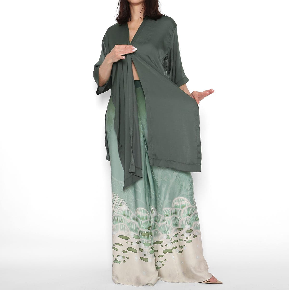 Kimono Satinado Verde — foto 2