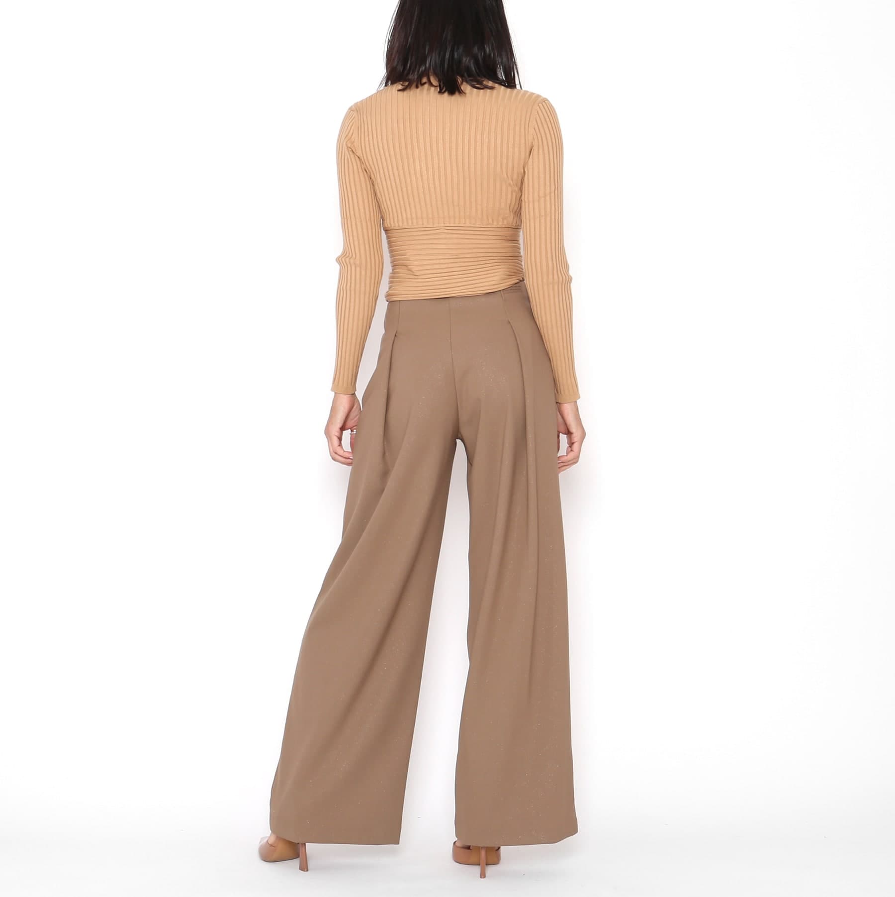 Pantalón Brillos Camel — foto 3