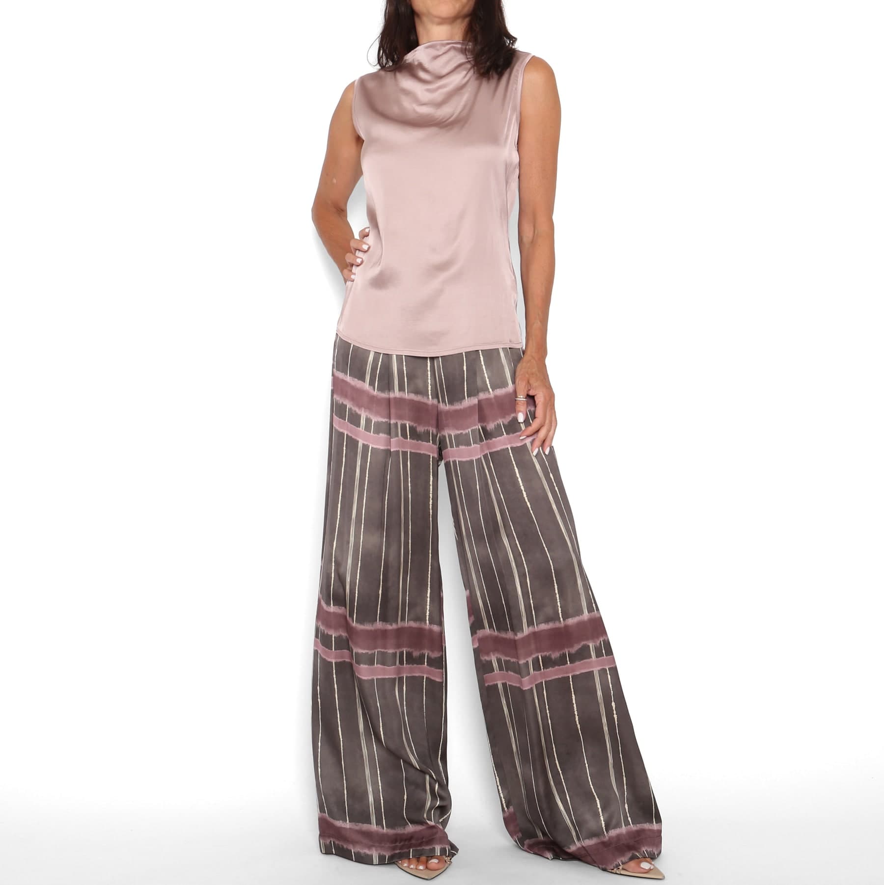 Pantalón Rayas Satinado Gris — foto 3