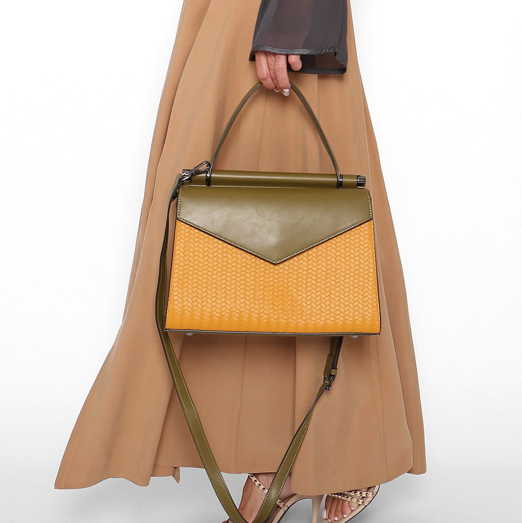Bolso Reversible Caqui — foto 2