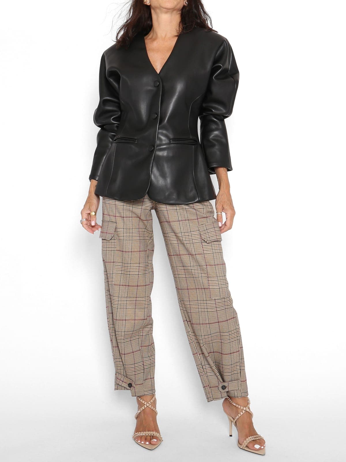 Chaqueta Piel Negra Entallada — foto 2